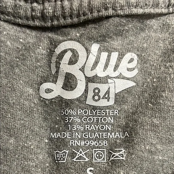 Blue 84 Heather Gray Graphic Tee - Picture 6 of 6